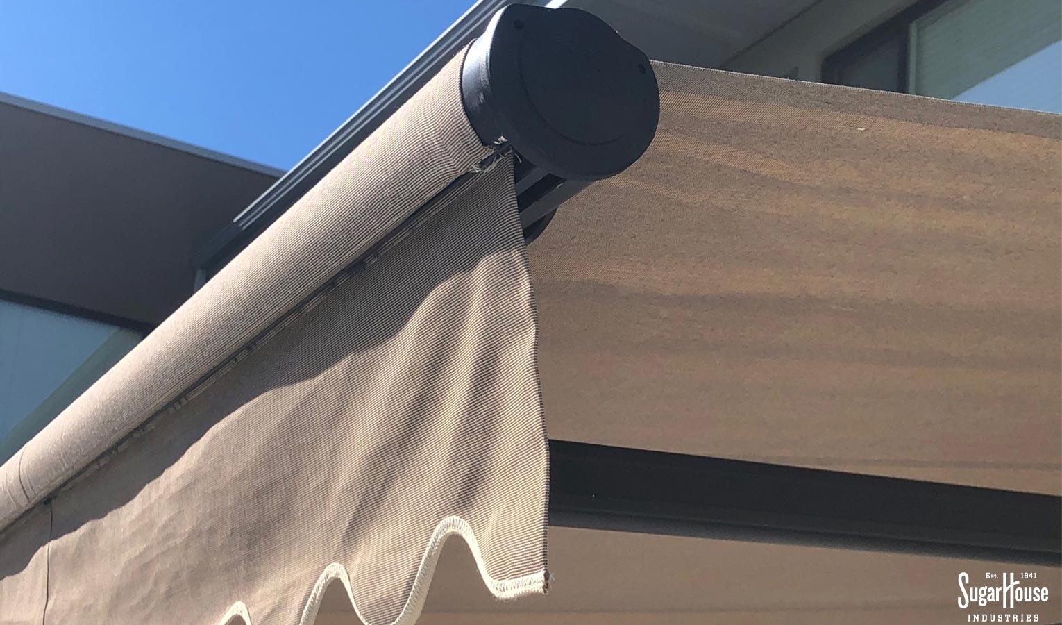 Commercial Retractable Awnings